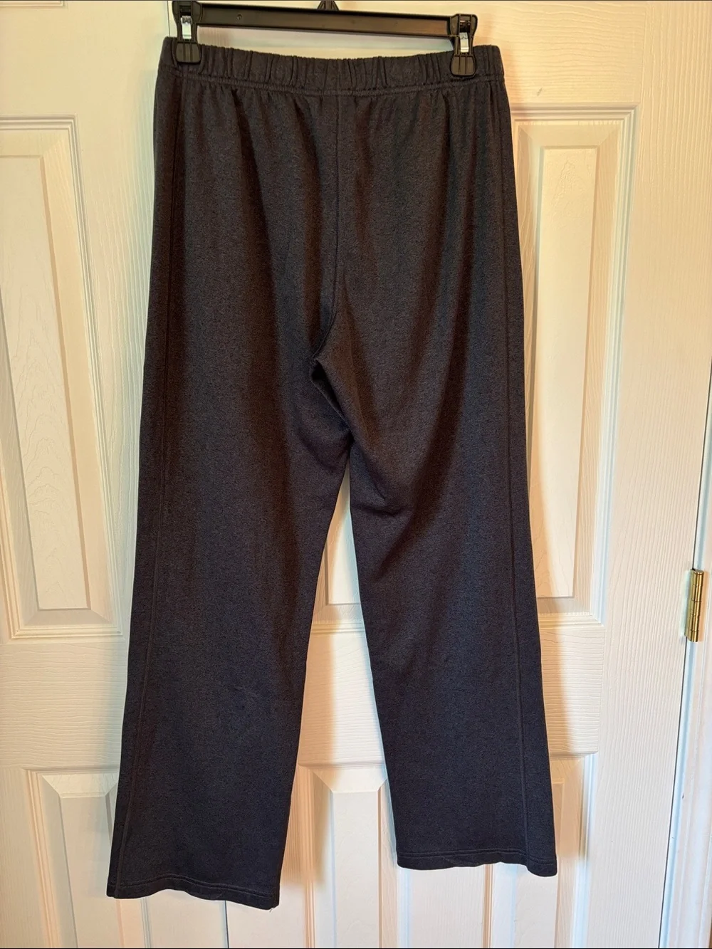 The North Face Men’s Small Dark Gray Sweat Pants with Logo